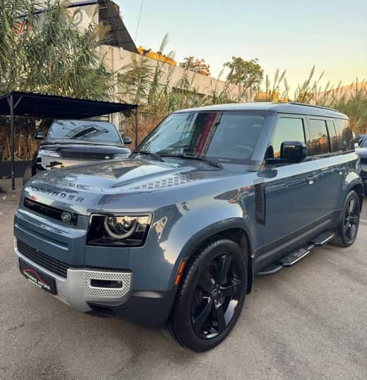 Land Rover Defender 110