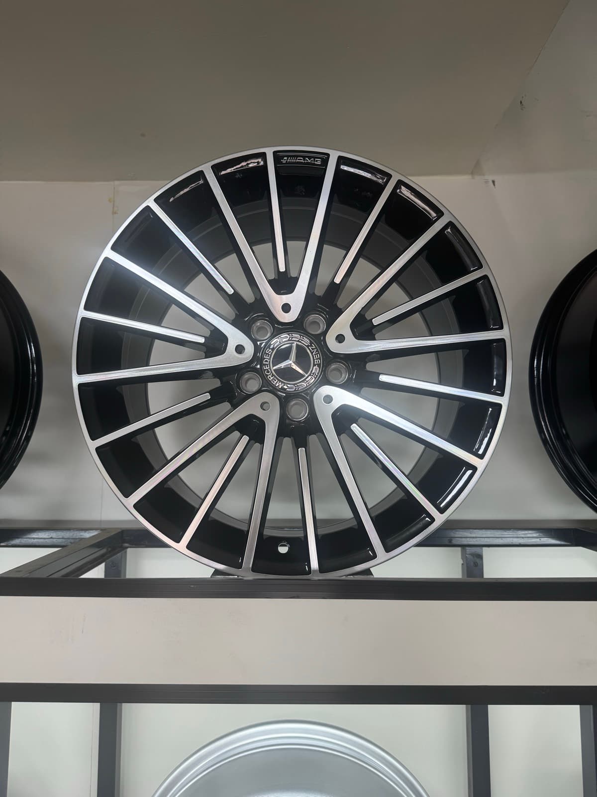 Mercedes-Benz Rims set