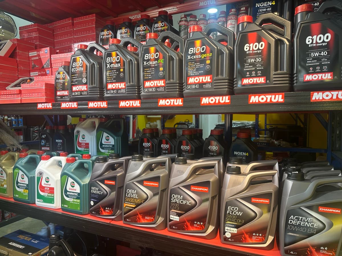 Engine Oil & Filter Replacement