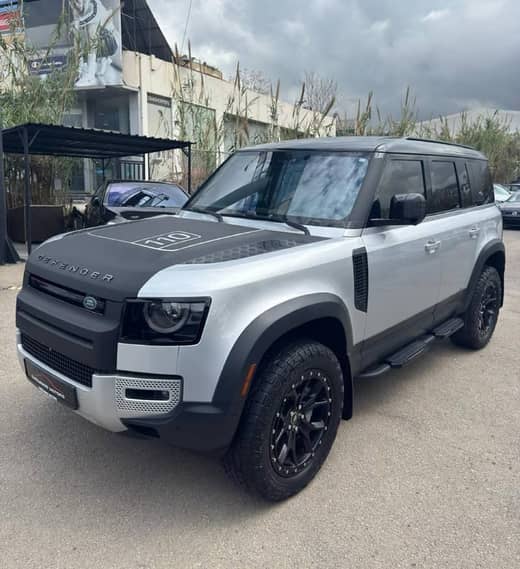 Land Rover Defender 110
