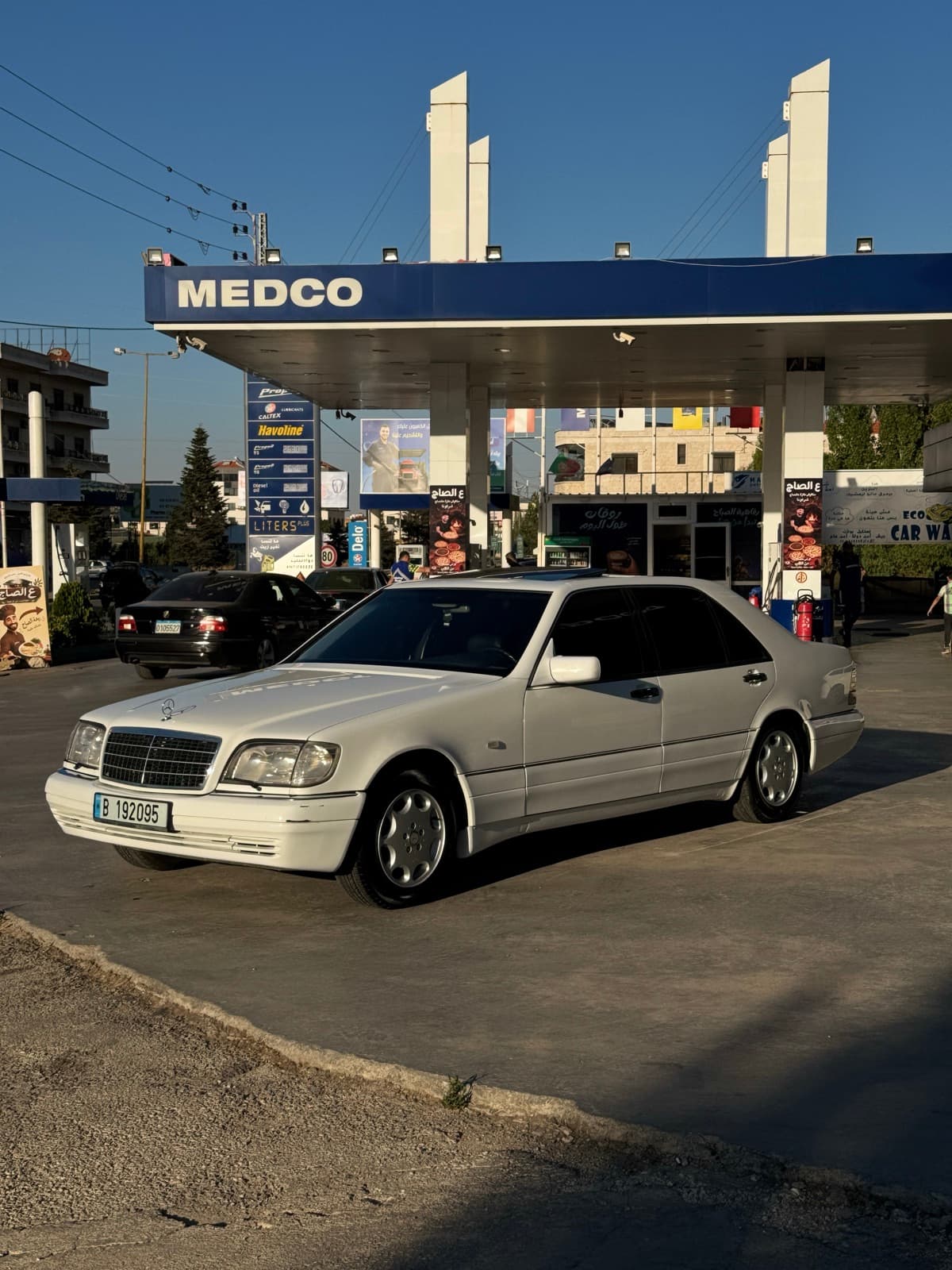 Mercedes-Benz S320