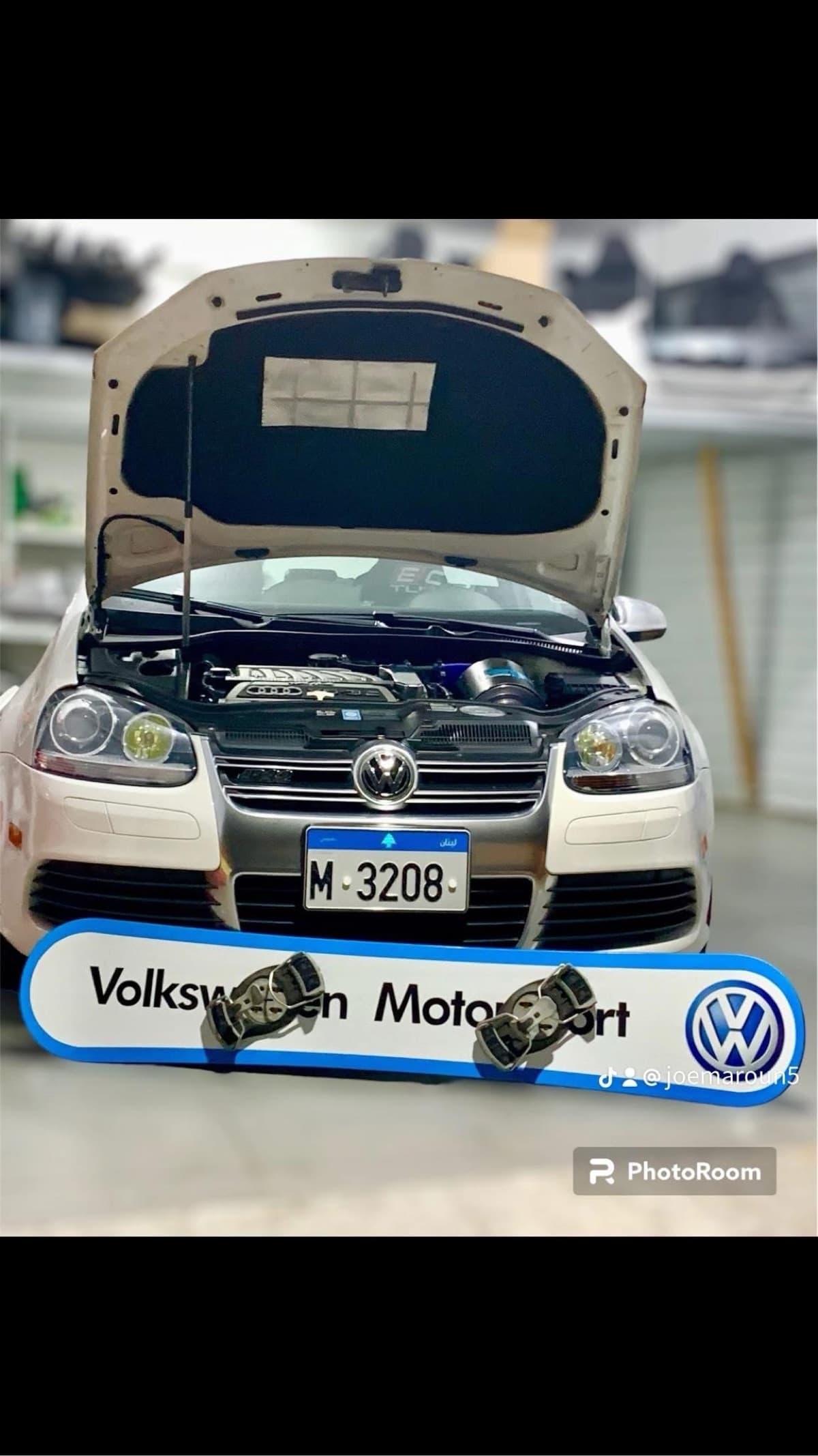 Volkswagen Golf R
