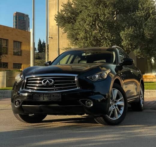 Infiniti QX70