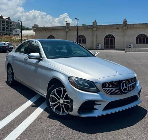 Mercedes-Benz C300