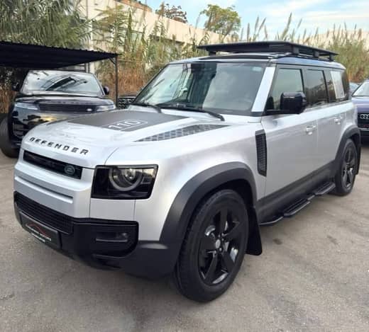 Land Rover Defender 110