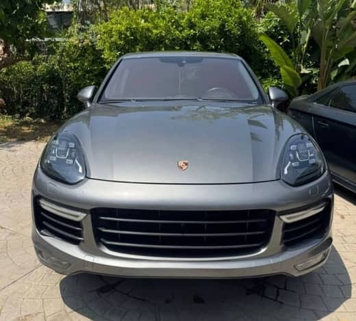 Porsche Cayenne TURBO