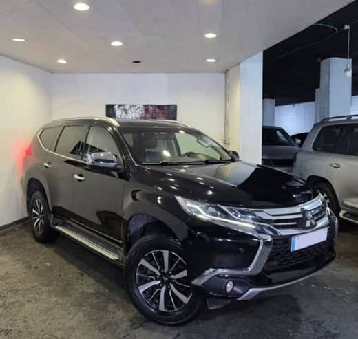 Mitsubishi Montero Sport Limited