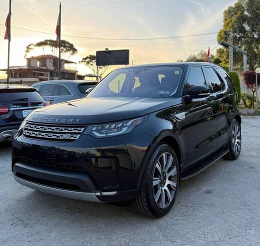 Land Rover Discovery 5