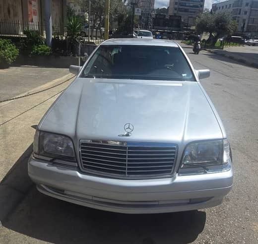 Mercedes-Benz S600 V12
