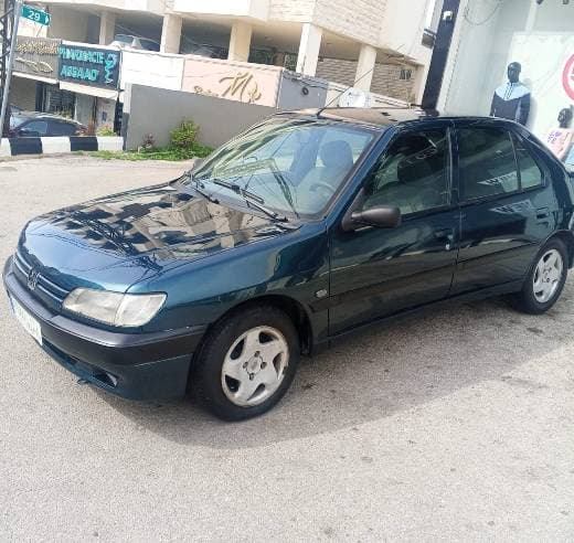 Peugeot 306