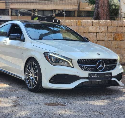 Mercedes-Benz CLA 250 4MATIC AMG-line