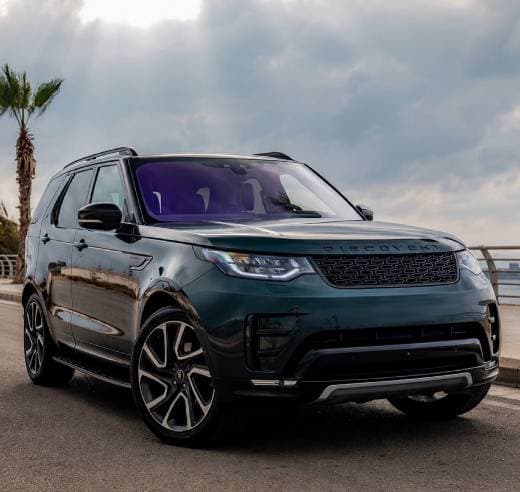 Land Rover Discovery 5