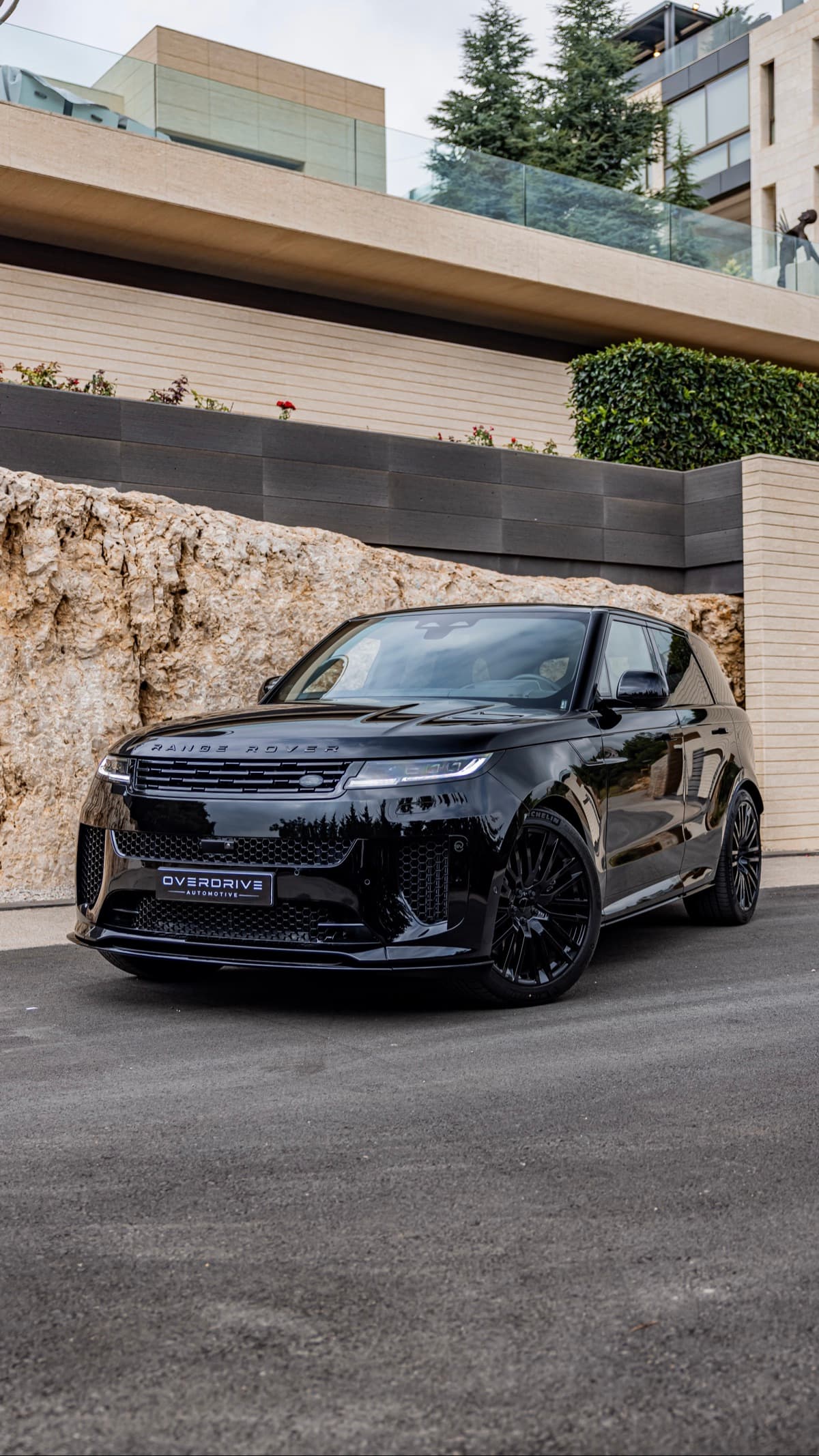 Range Rover Sport SV