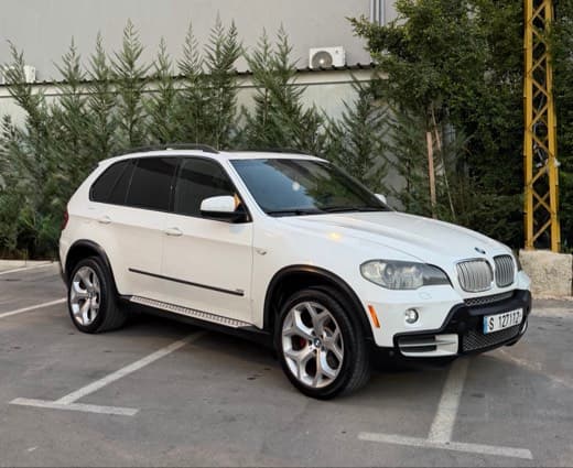 BMW X5 4.8