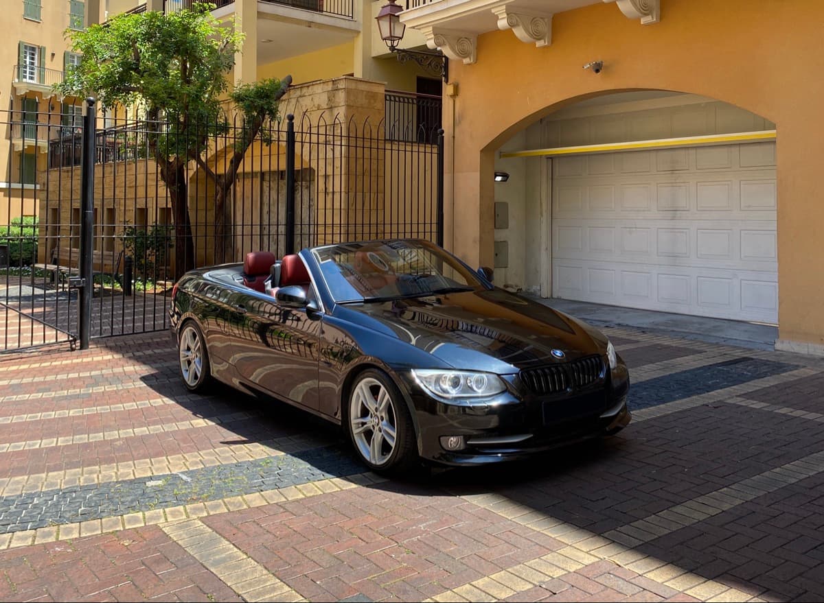 BMW 328i