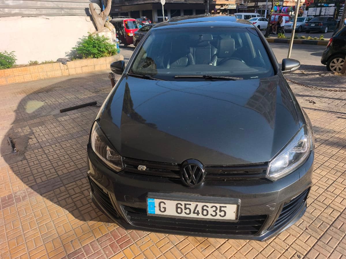 Volkswagen Golf GTI