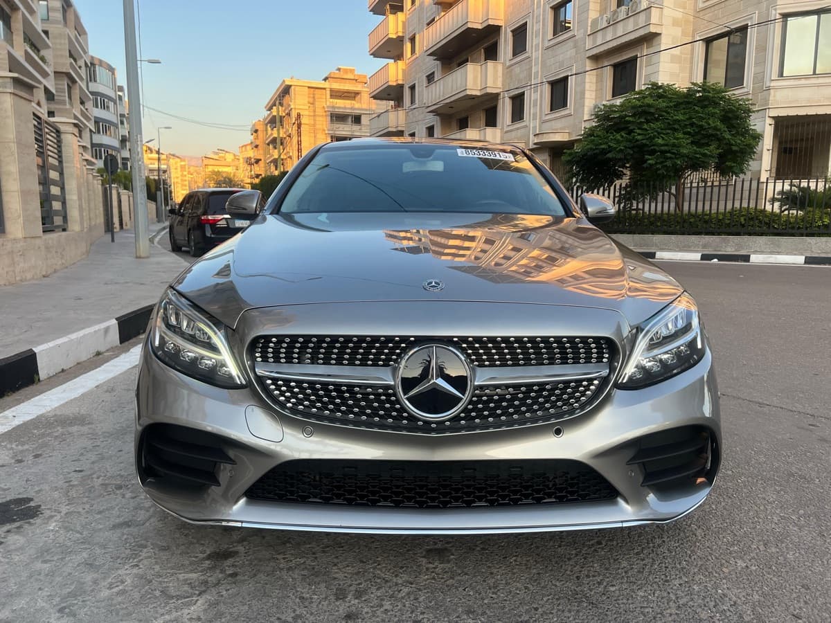 Mercedes-Benz C300