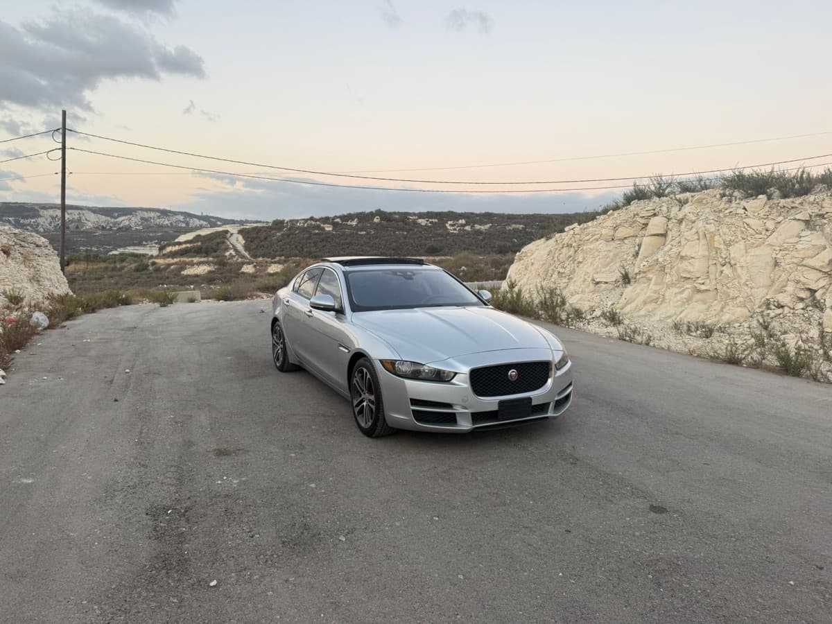 Jaguar XE Sport