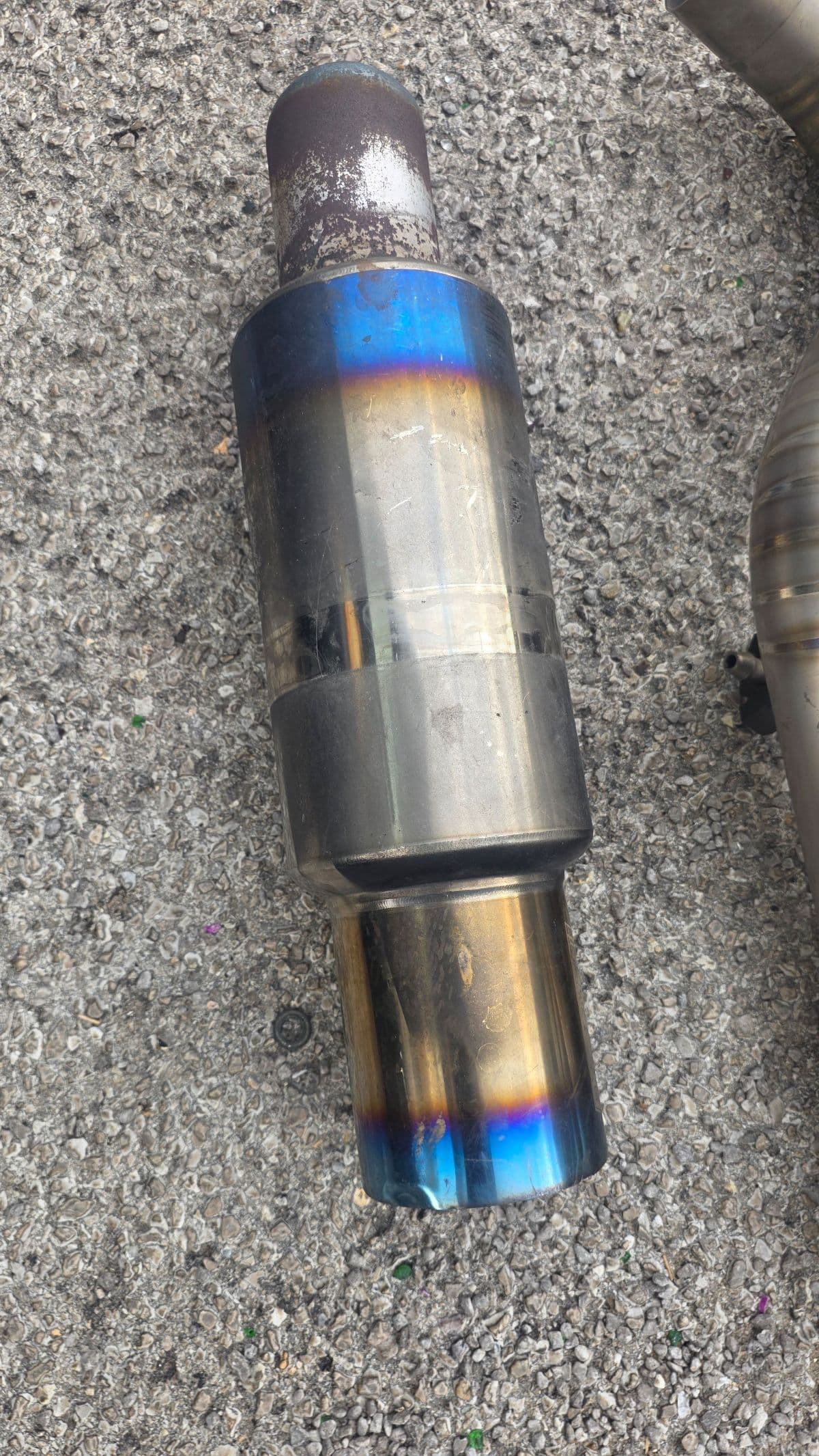 Full titanium exhaust