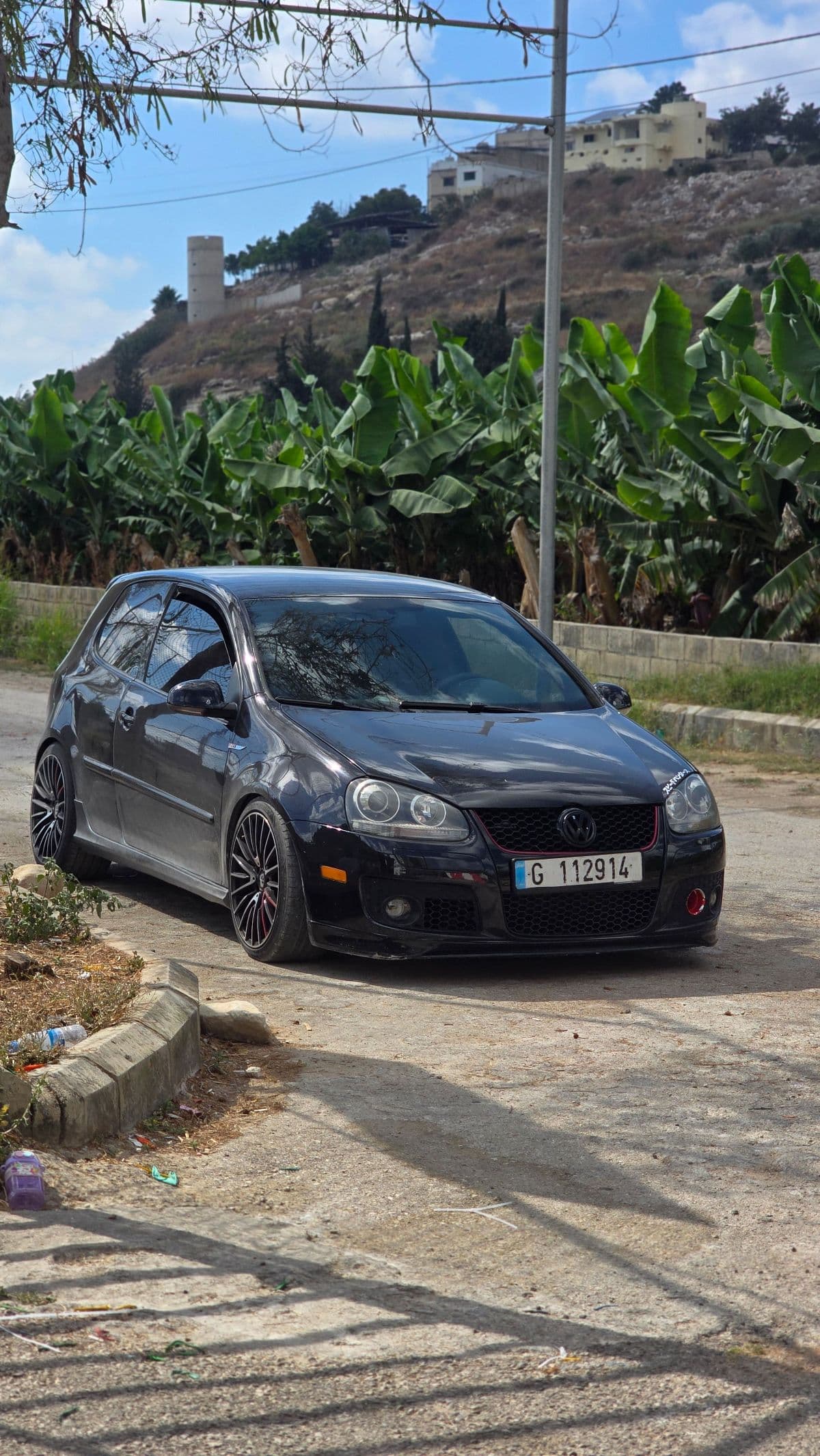 Volkswagen Golf Mk5 GTI.