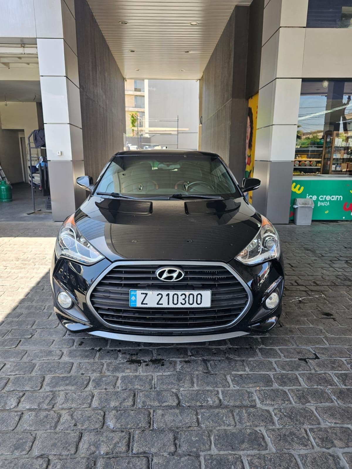 Hyundai Veloster