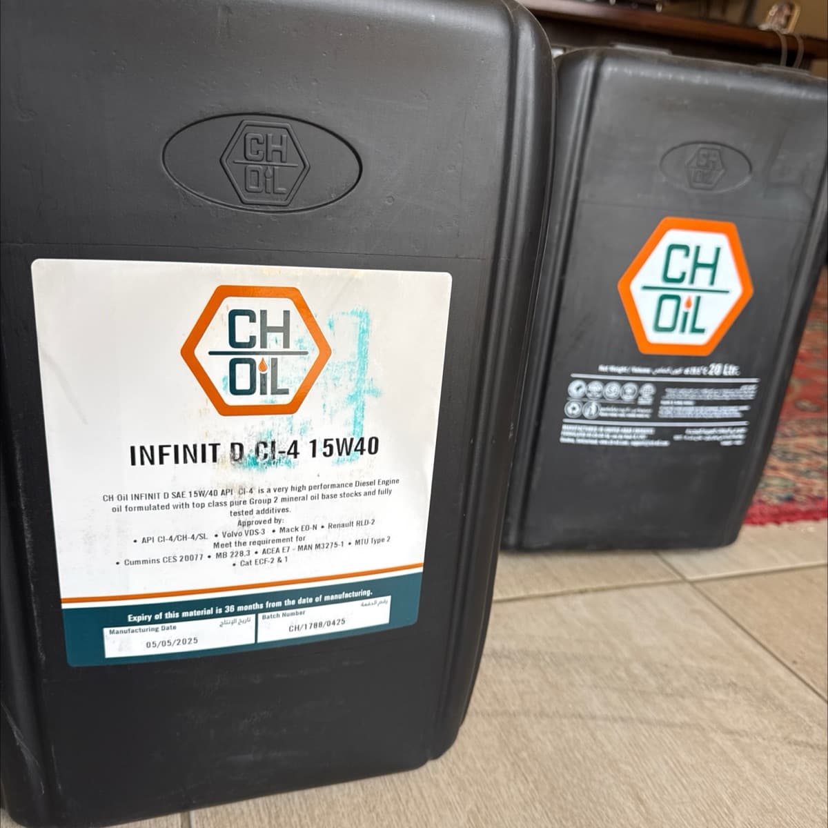 Diesel Engine Oil 15-w40 / Made in Switzerland