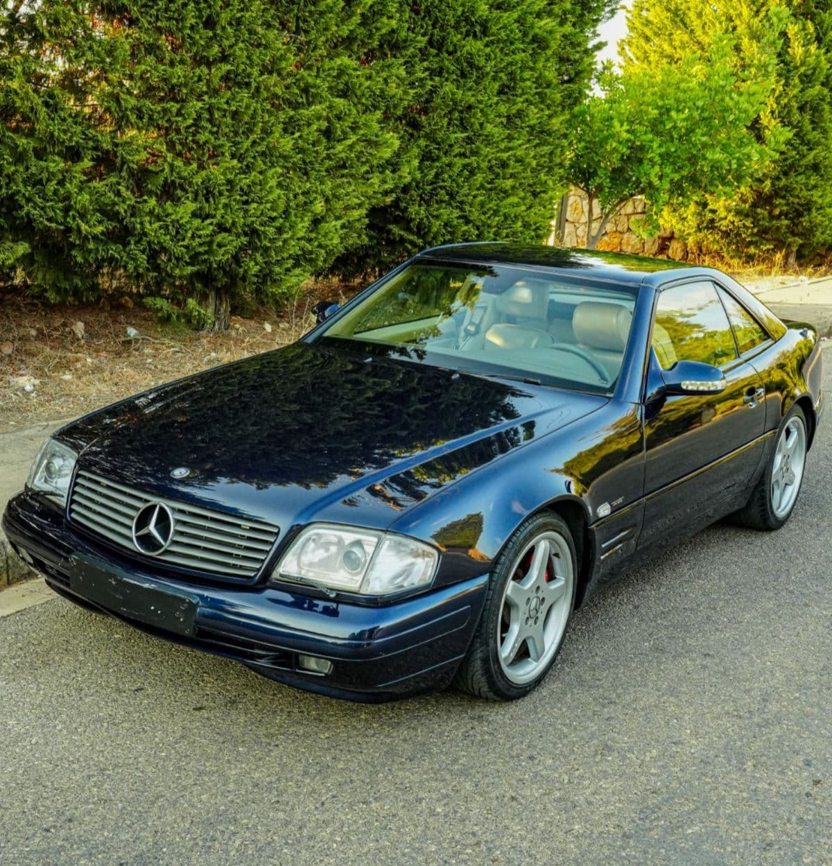 Mercedes-Benz SL320