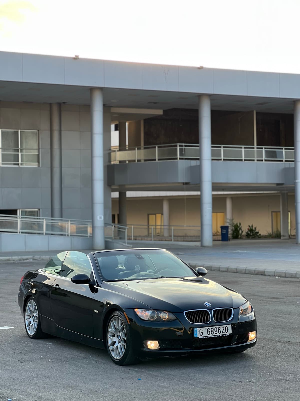 BMW 328i