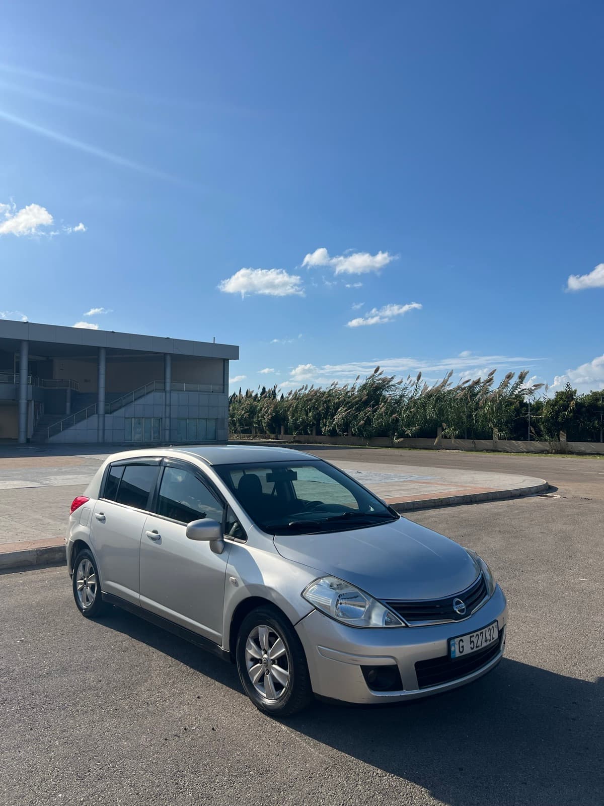 Nissan Tiida