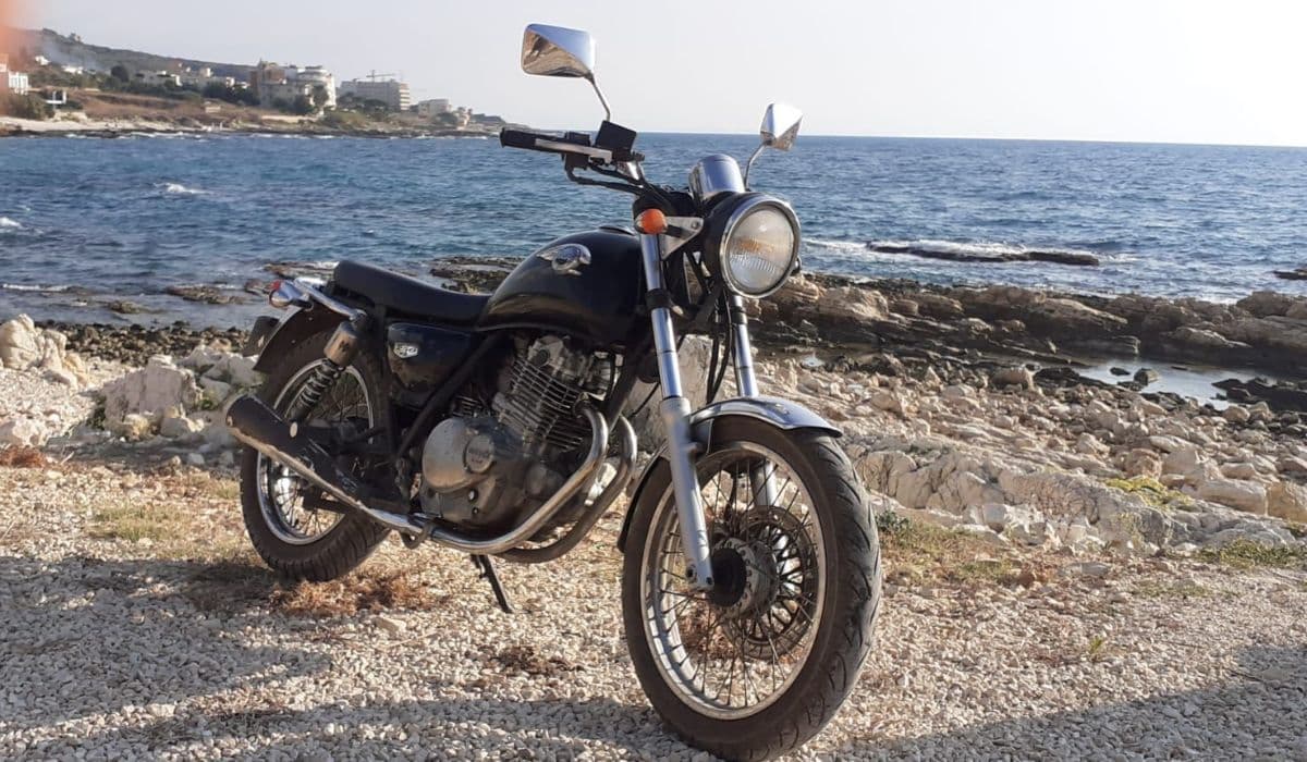 Suzuki TU250XT