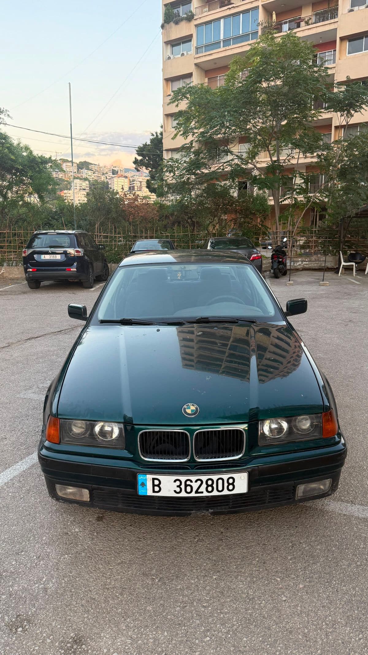 BMW 320i