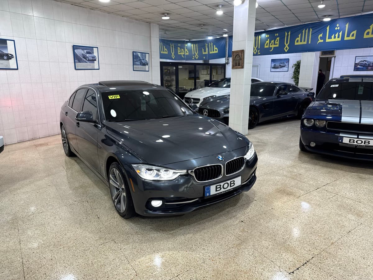 BMW 330e