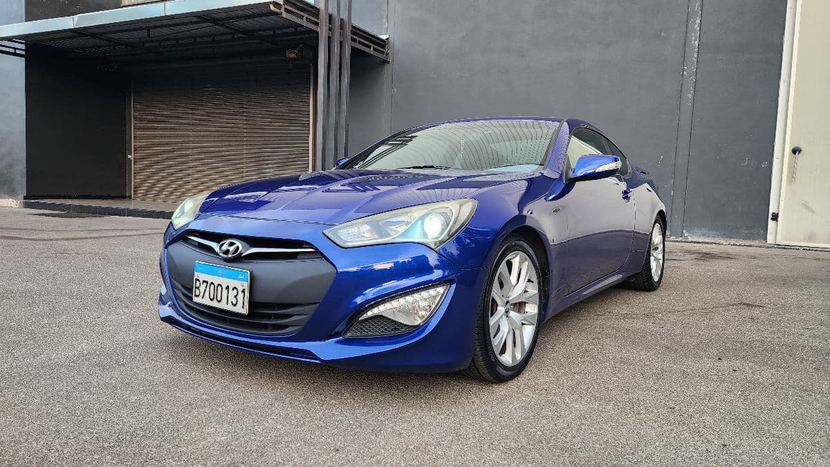 Hyundai Genesis 2.0t