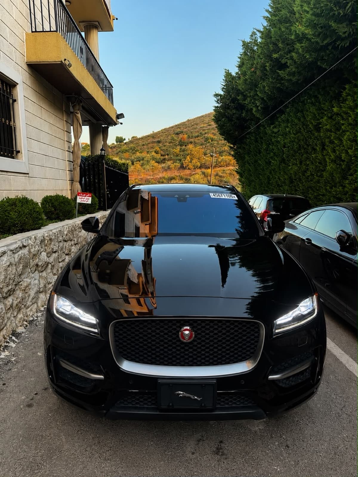 2018 Jaguar F-PACE R-SPORT