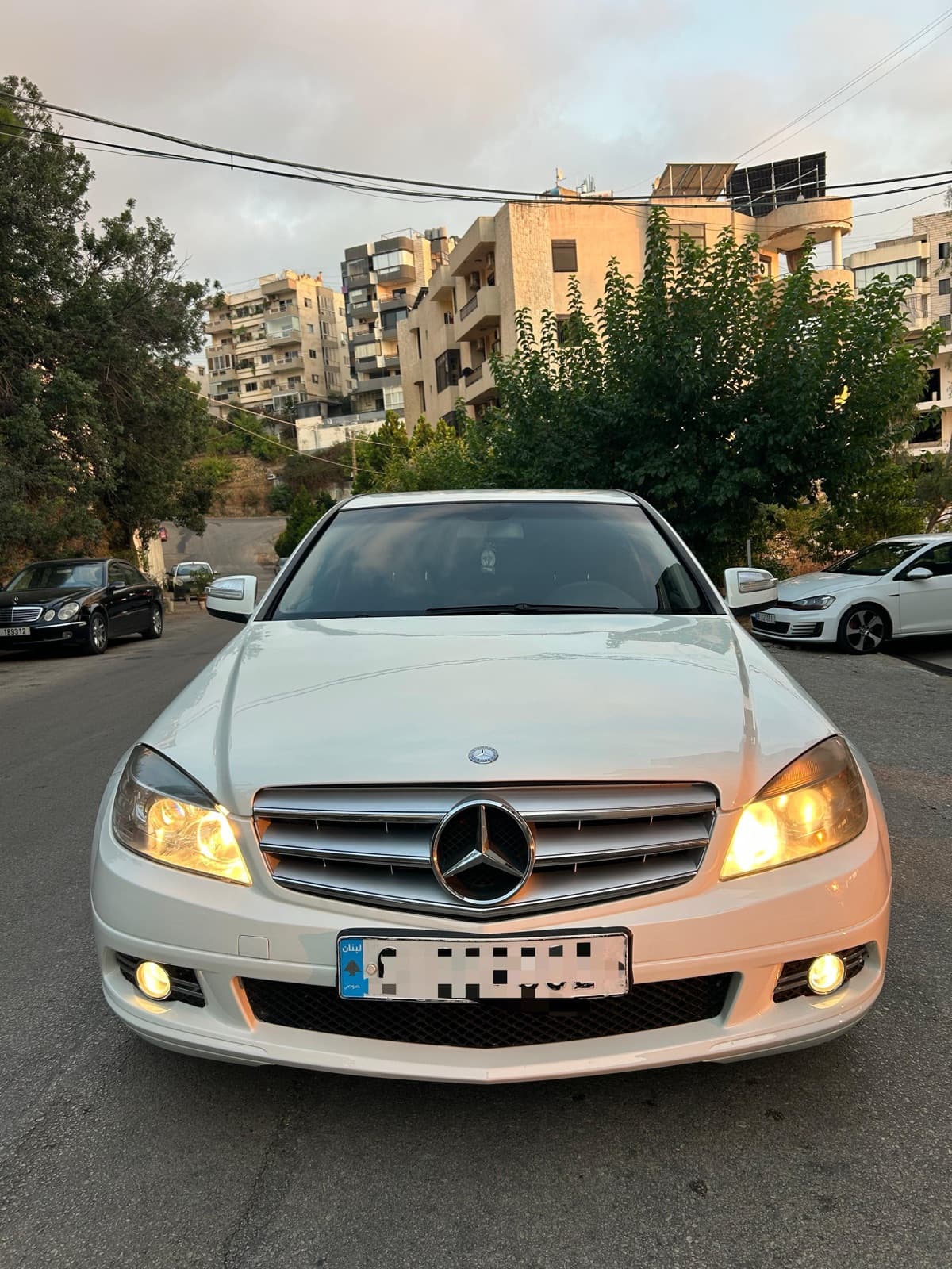Mercedes-Benz C180