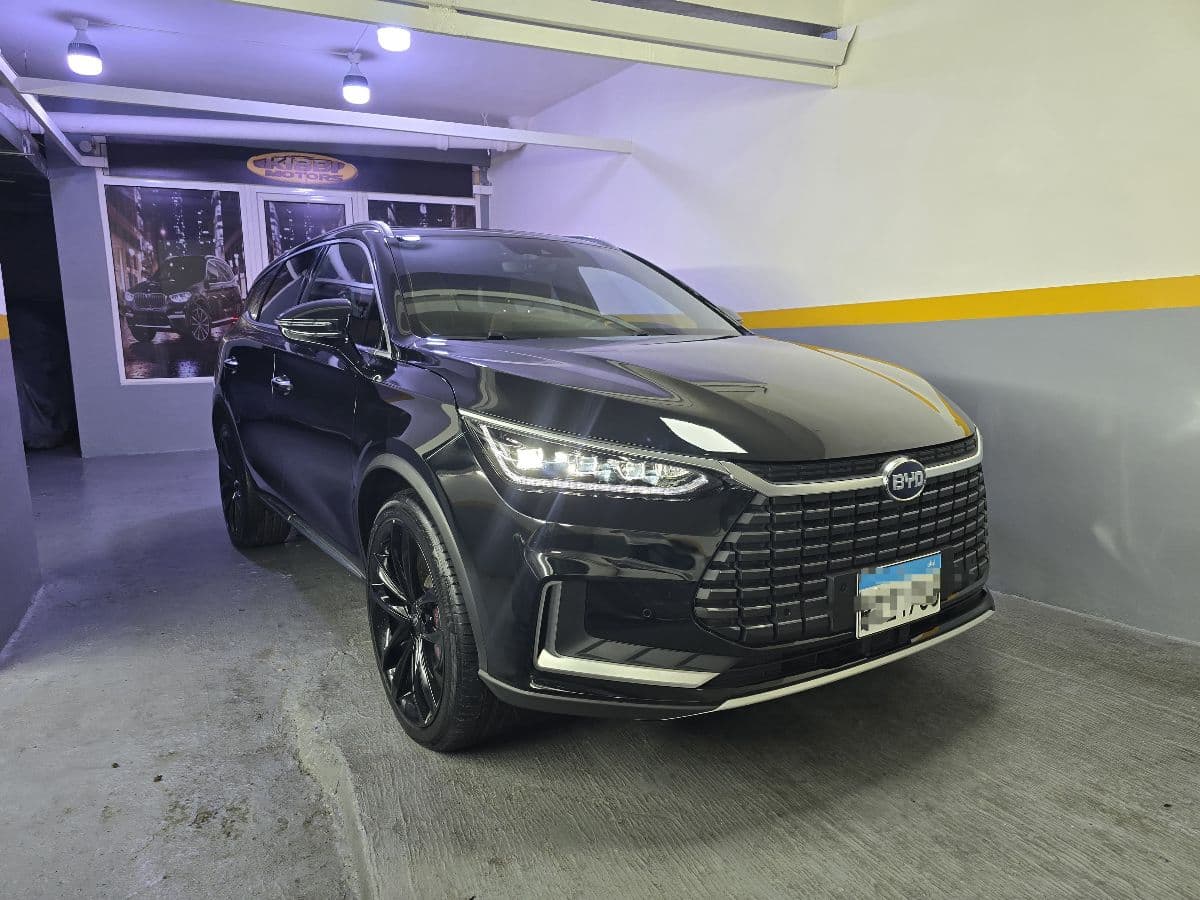 BYD Tang EV Champion