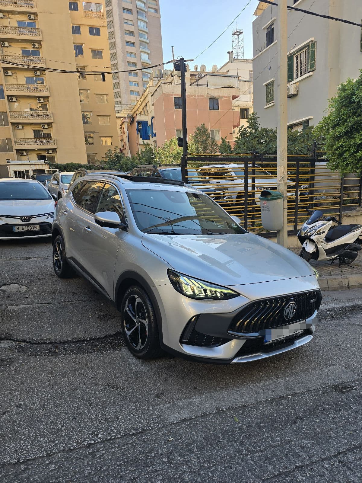 MG HS AWD Trophy