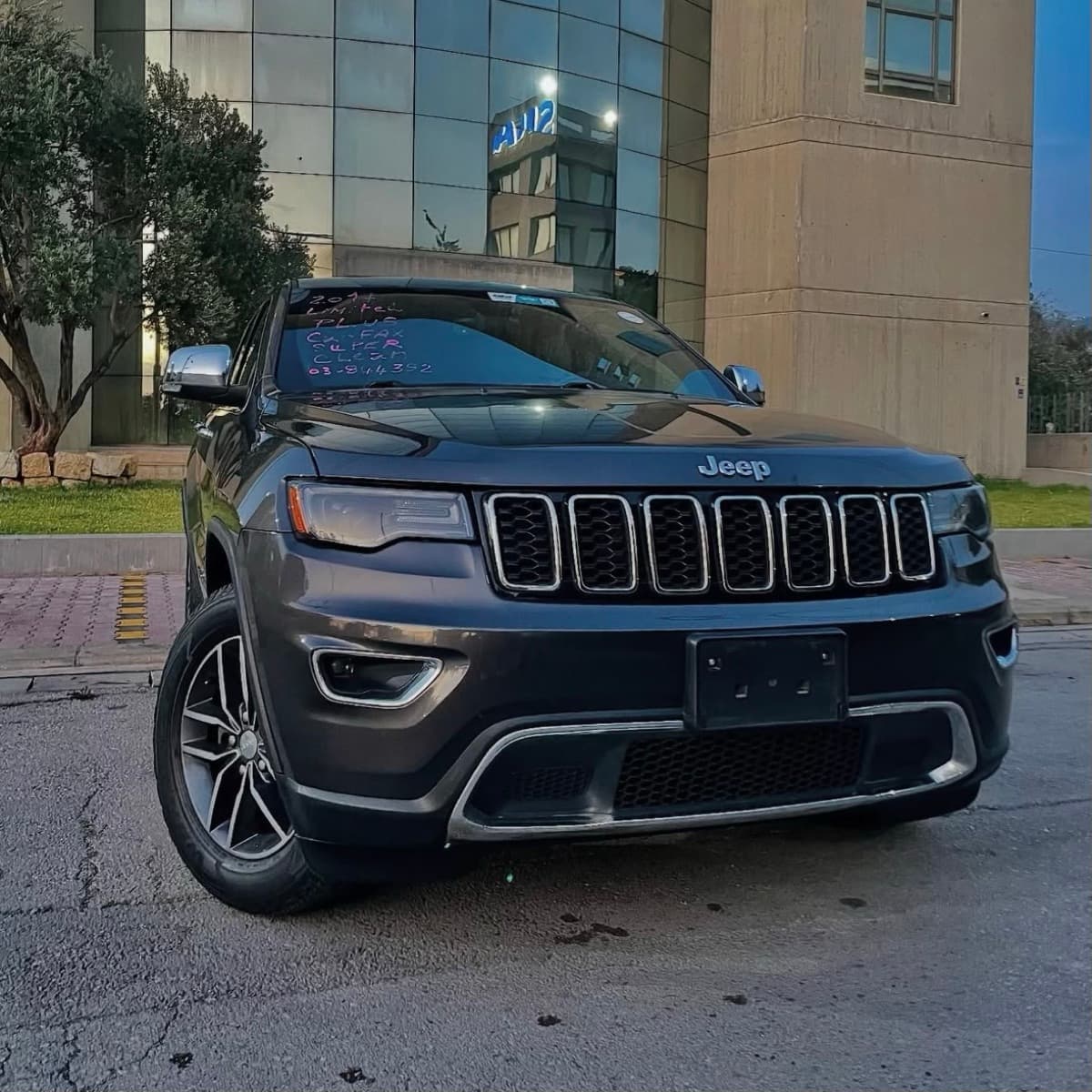 2017 Jeep Grand Cherokee