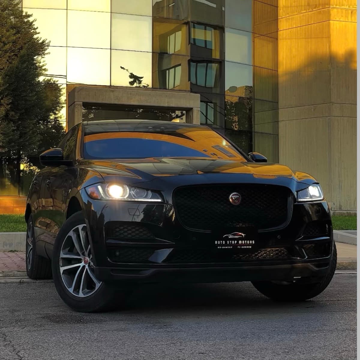 Jaguar F-PACE