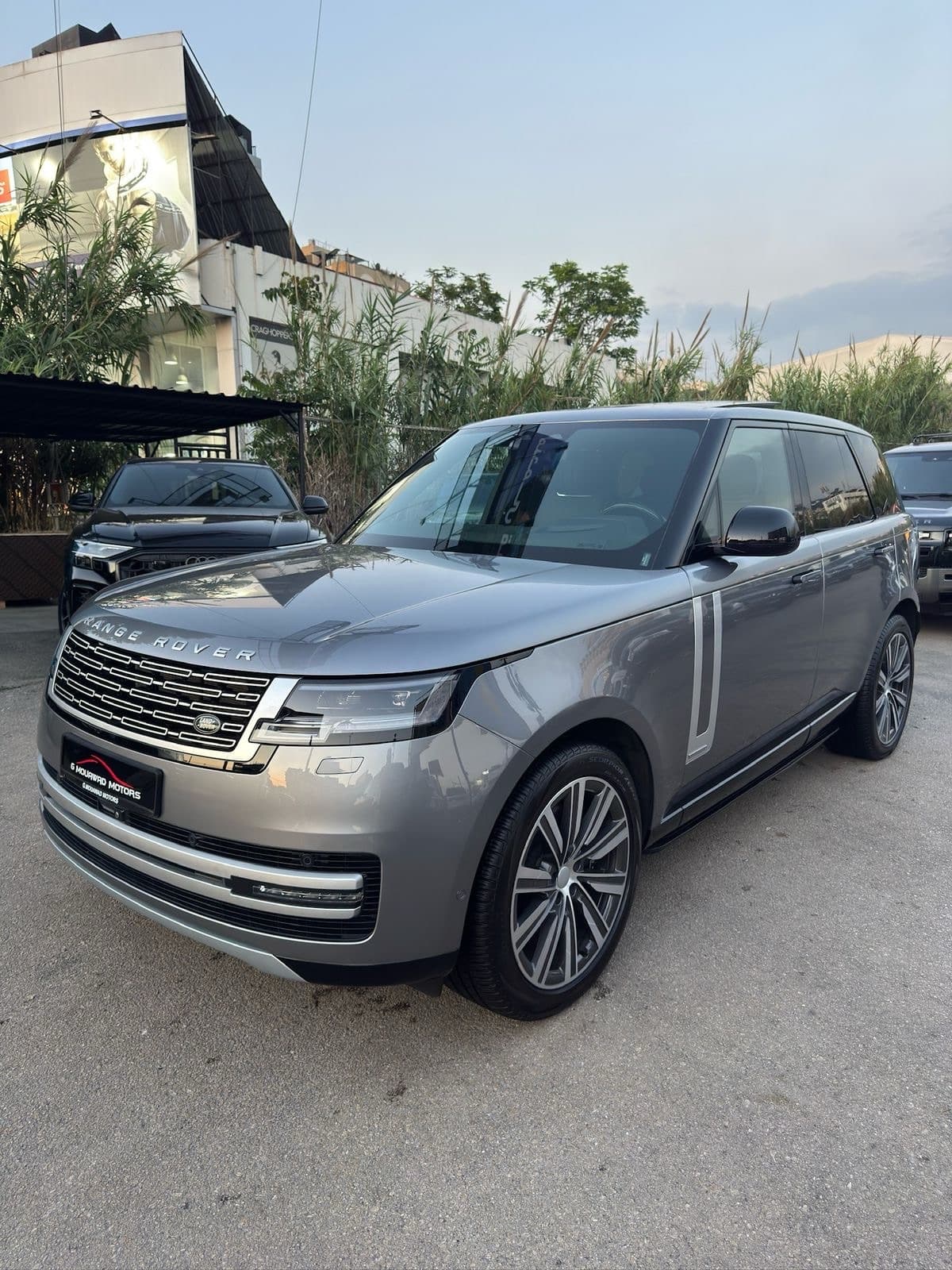 Range Rover Vogue P-530 Autobiography