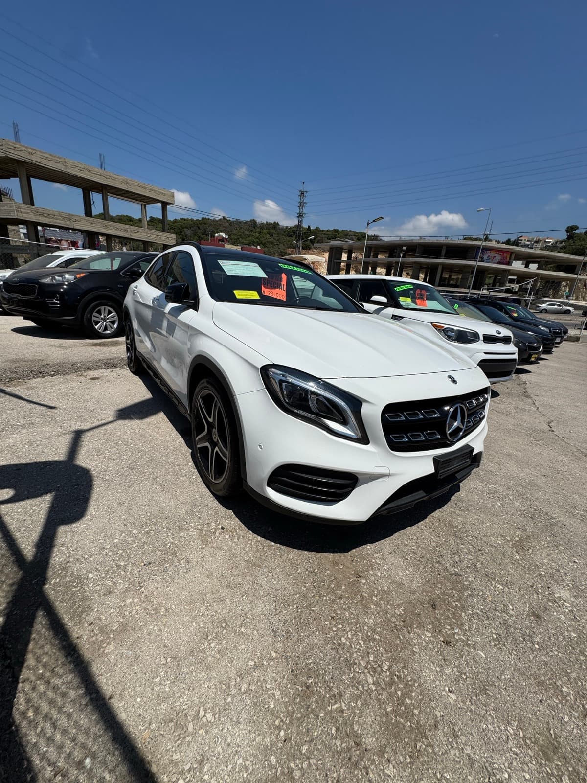 Mercedes-Benz GLA 200