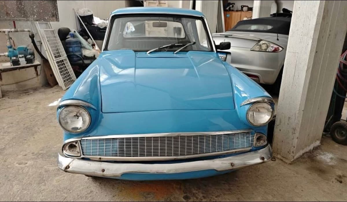 Ford Anglia