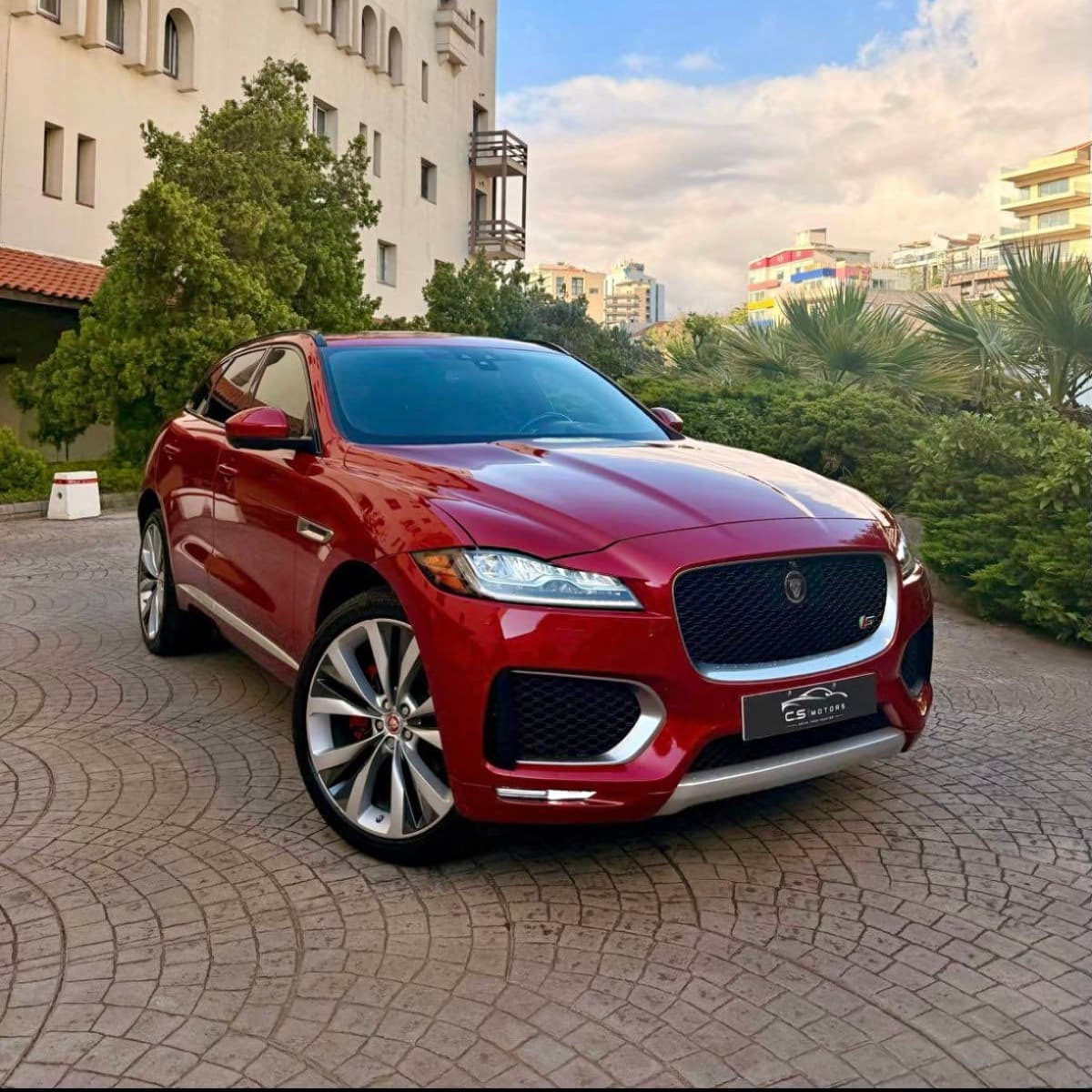 Jaguar F-PACE S