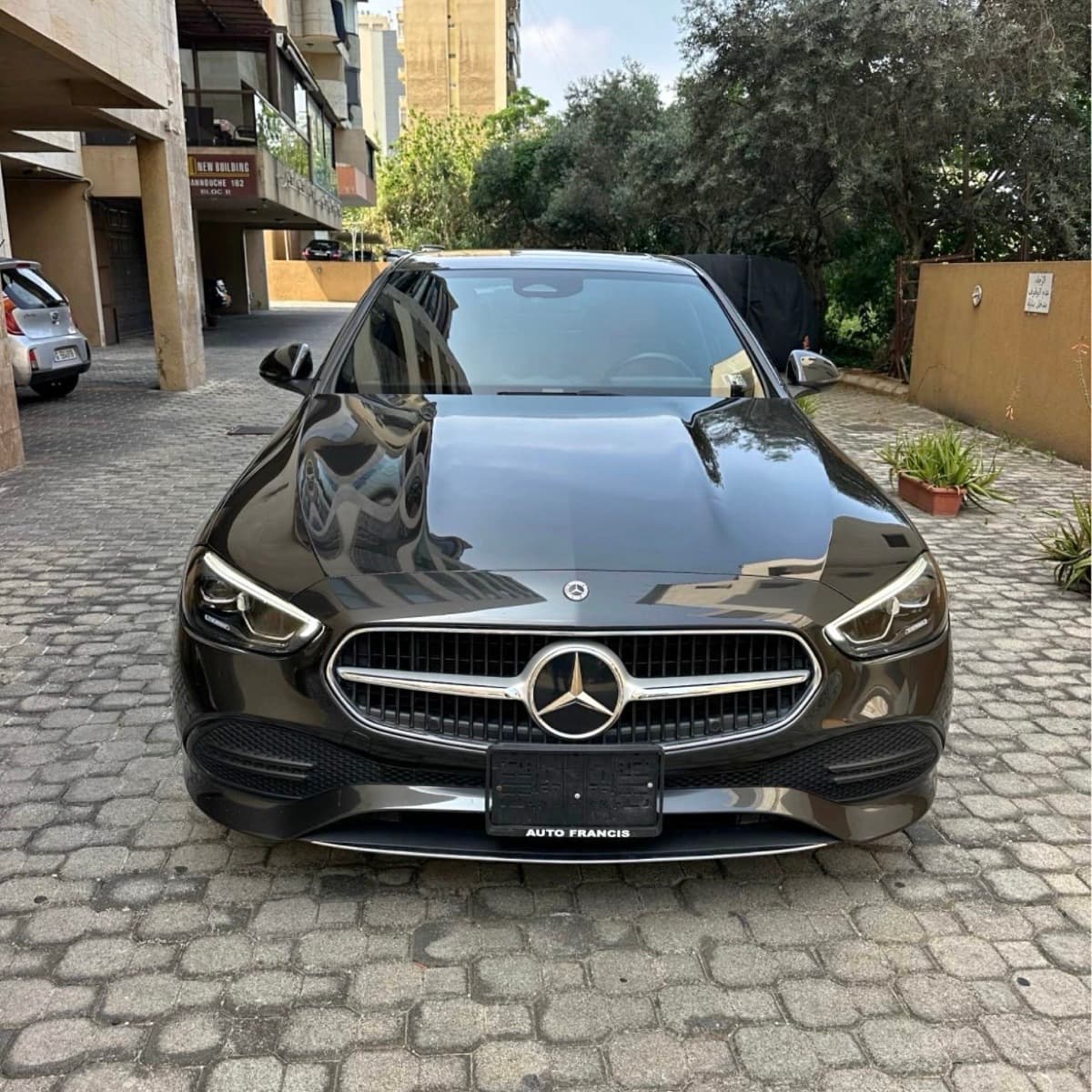 Mercedes-Benz C-300