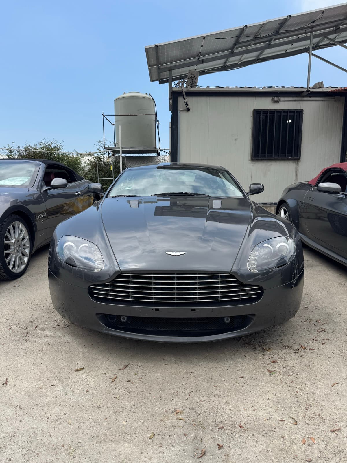Aston Martin V8 Vantage S