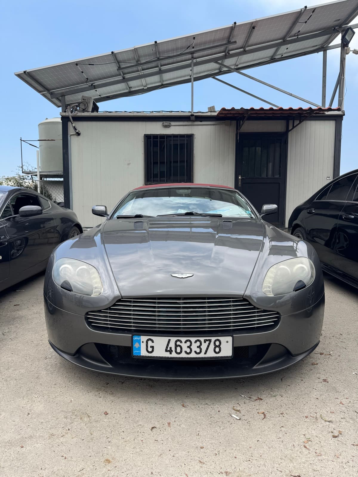 Aston Martin Vantage roadster