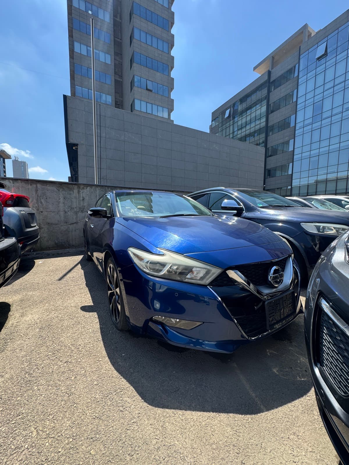 Nissan Maxima