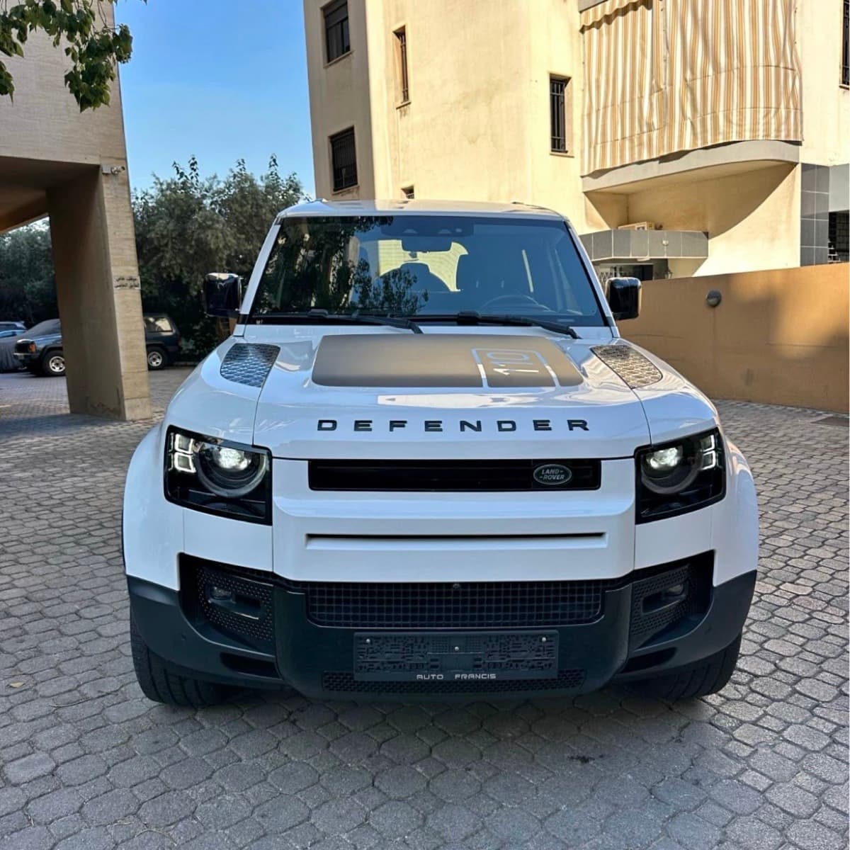 Land Rover Defender