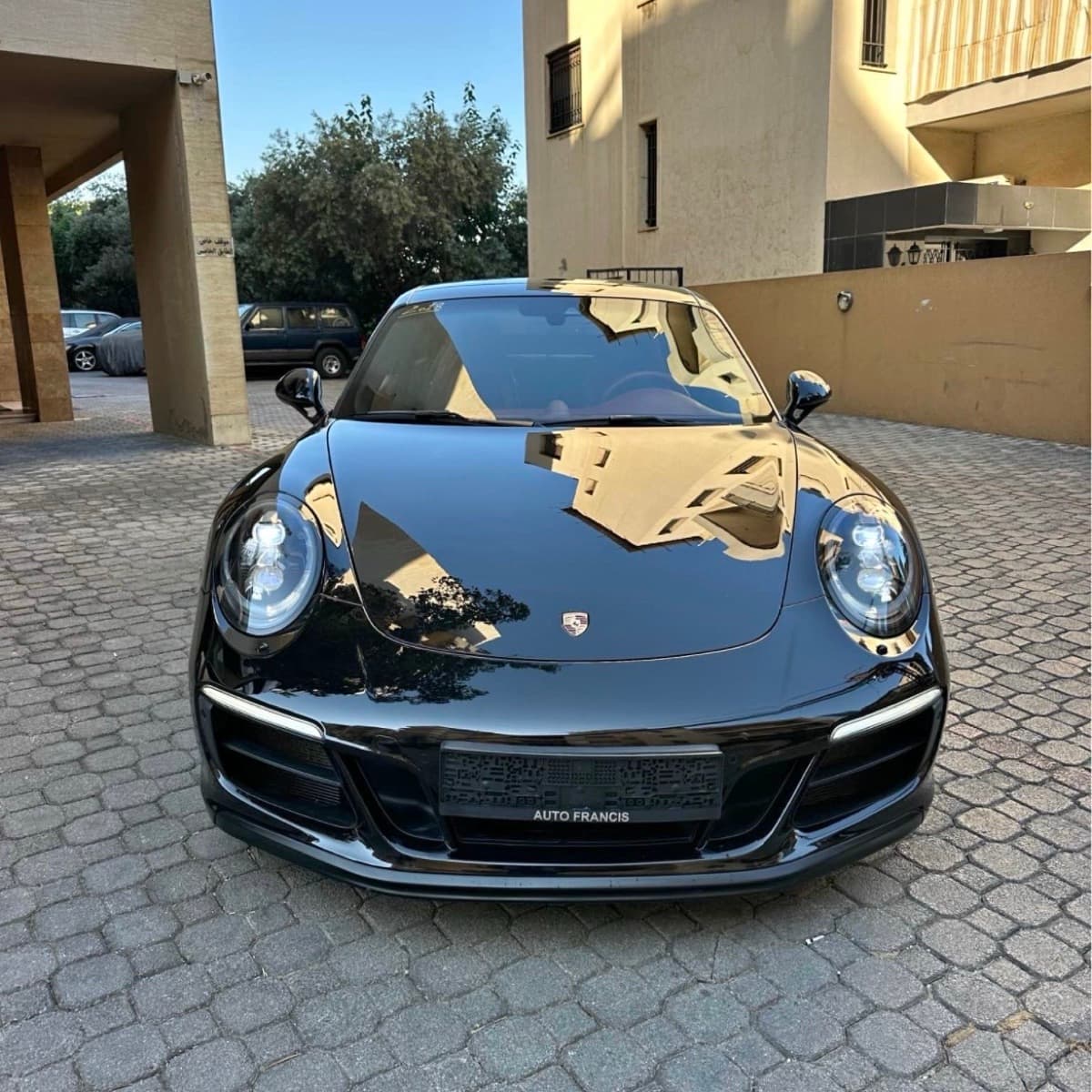 Porsche Carrera GTS
