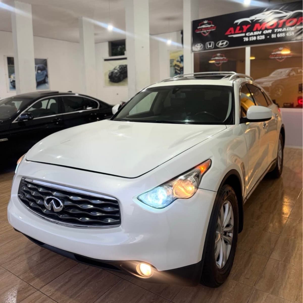 Infiniti FX35